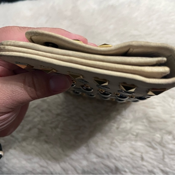 Miu Miu Cream Studded Women's Bag - Picture 5 of 16